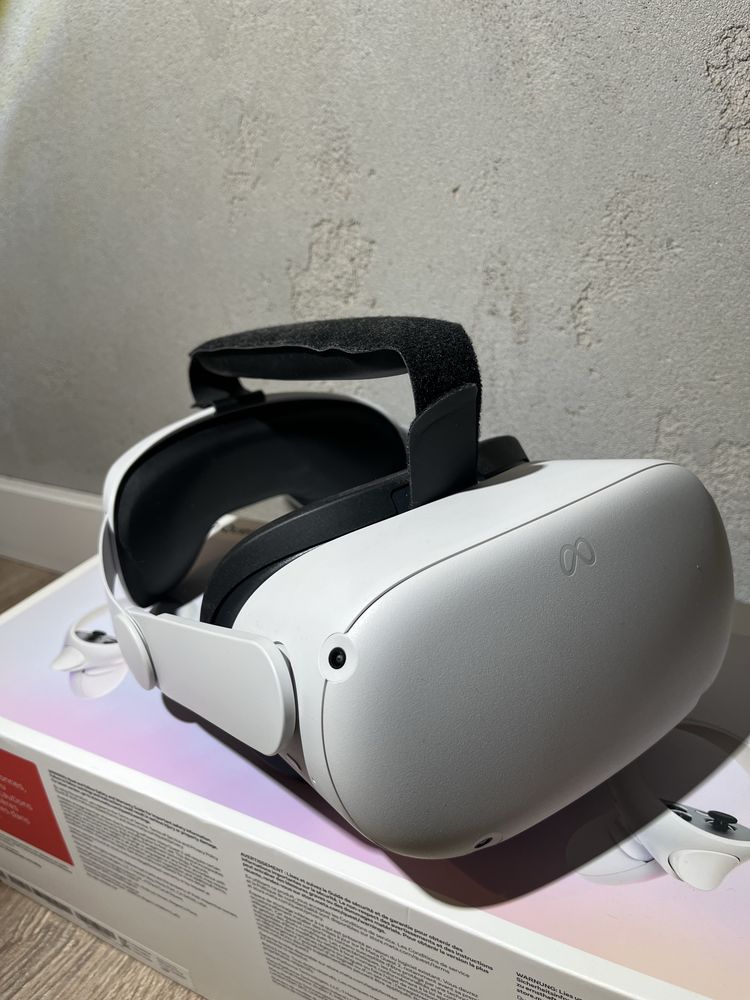 VR Meta Quest 2 .