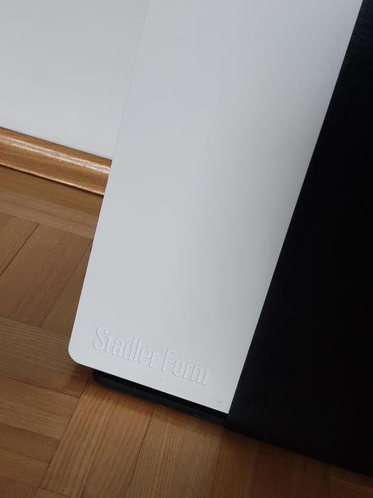 Nawilżacz powietrza ewaporacyjny STADLER FORM Robert
Oczyszczacz