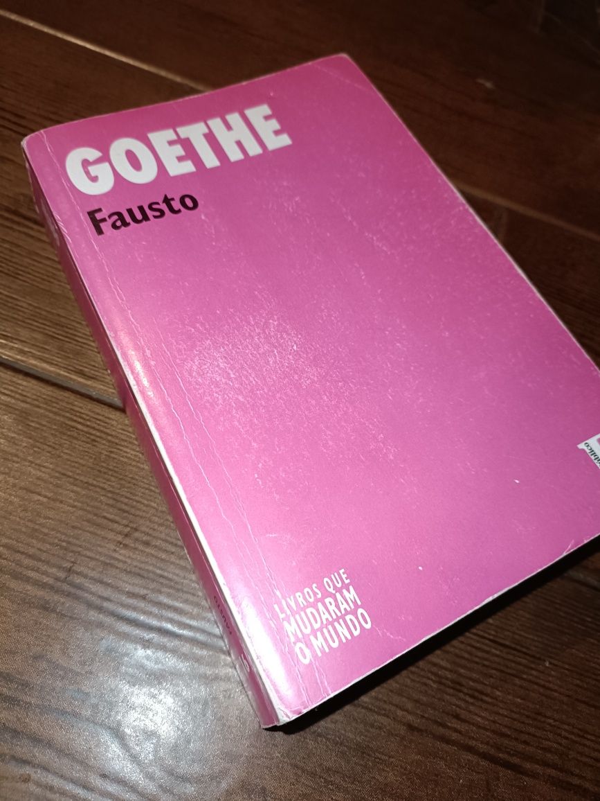 Livro FAUSTO de Goethe