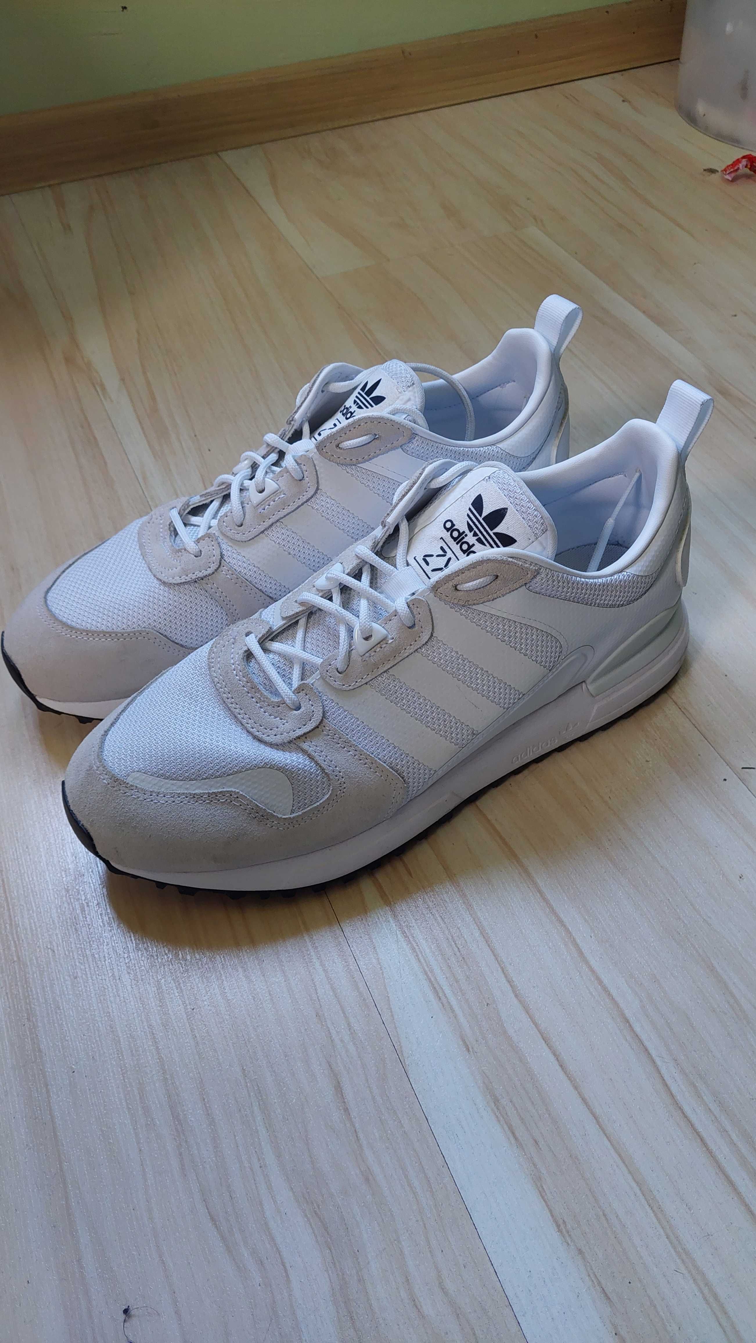 Buty adidas zx 700