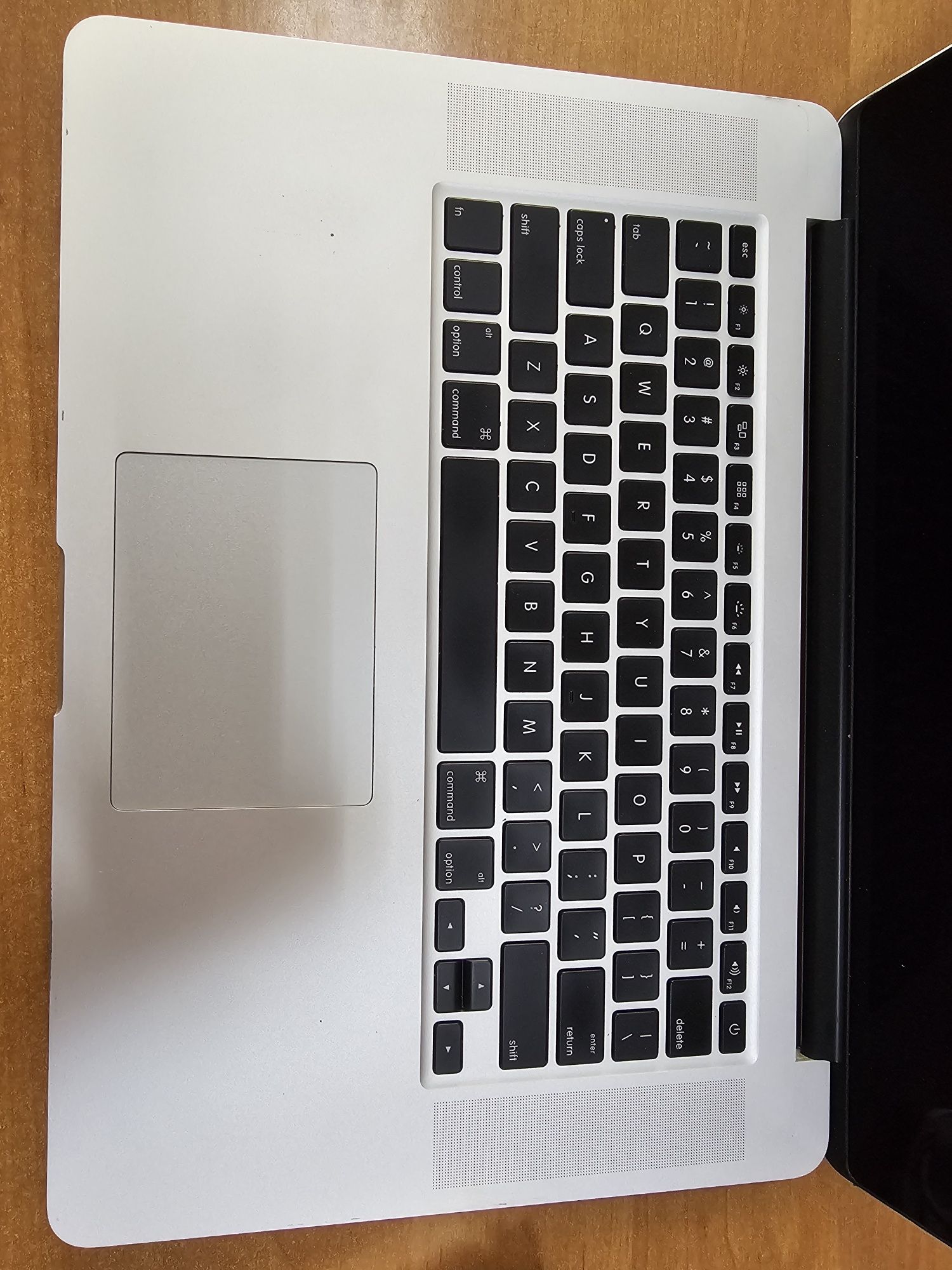 MacBook Pro 15" Mid 2012 i7/16/256 Silver IDEAL