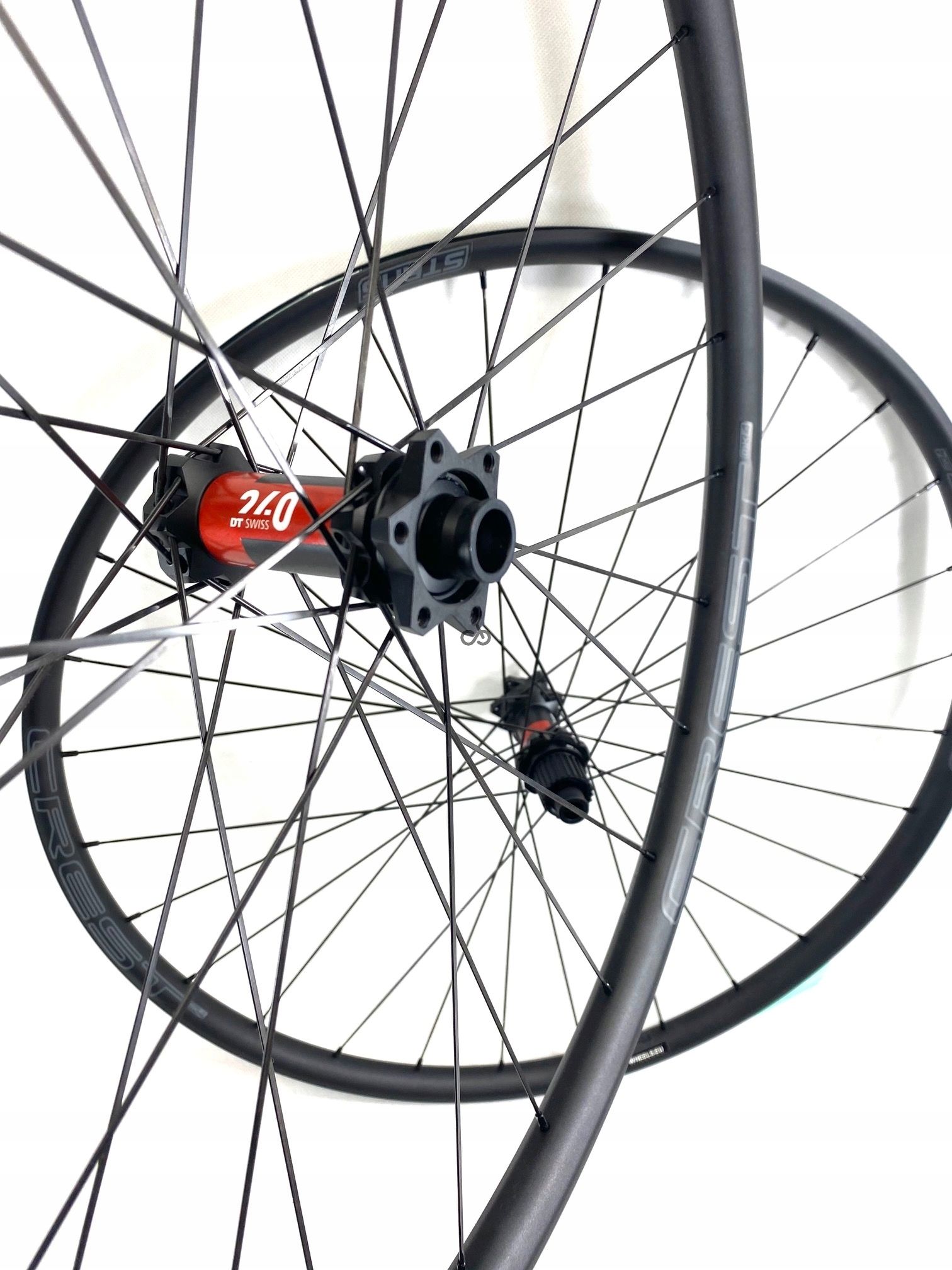 Koła Dt Swiss 240exp Sp NoTubes Crest mk4/29/1480g