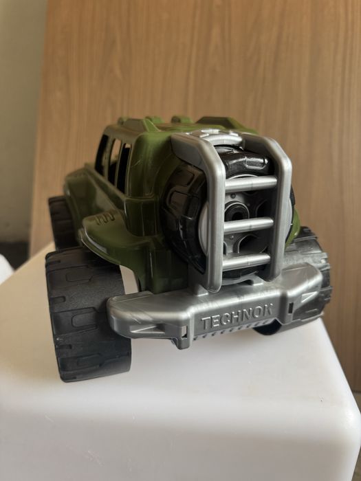 Дитяча військова машина