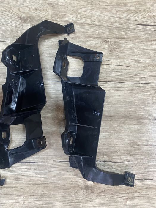 Кронштейн під фару Бмв е39 рестайлінг