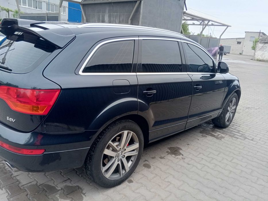 Авто audi q7 продажа