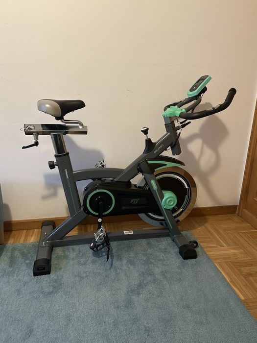 Bicicleta praticamente nova