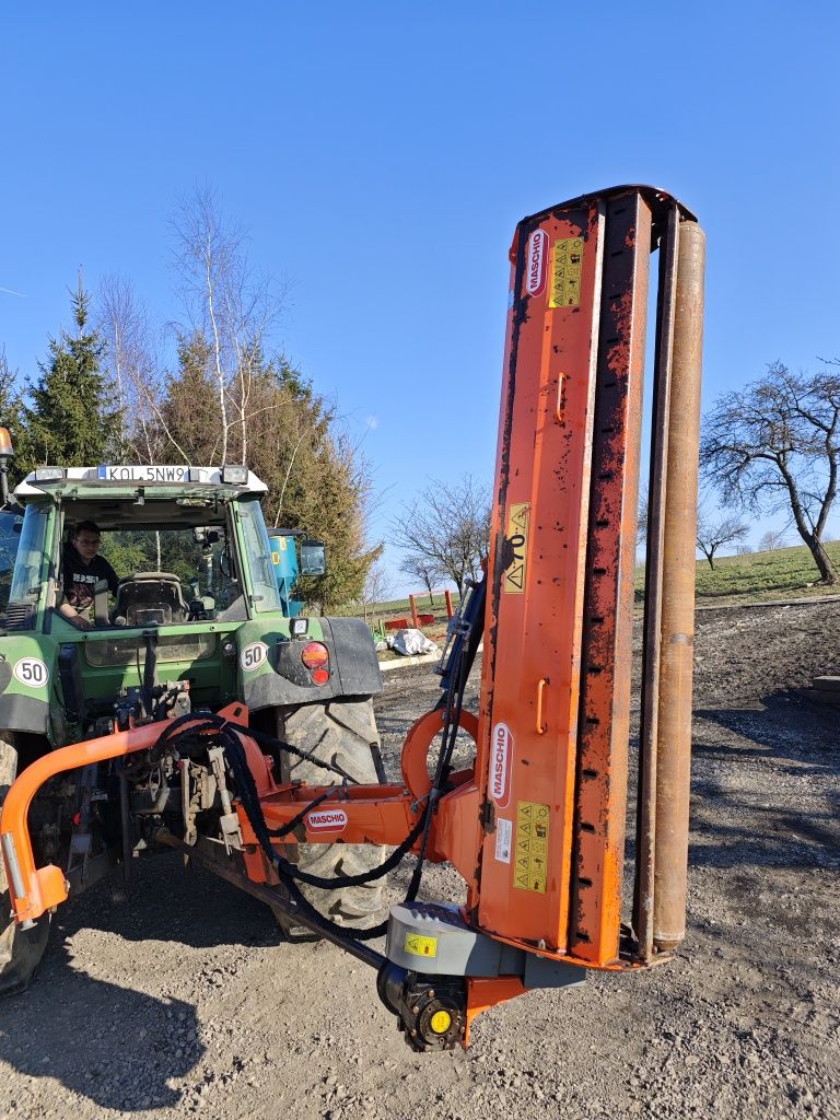 Mulczer kosiarka  bijakowa maschio Giraffa 240 cm z wysięgnikiem