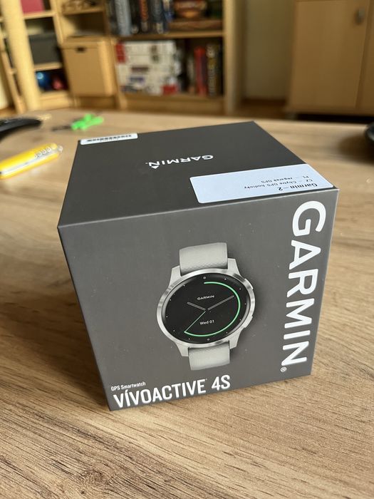 Nowy nierozpakowany zegarek sportowy Garmin Vivoactive 4S