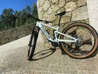Bicicleta e bike Focus Jam 2