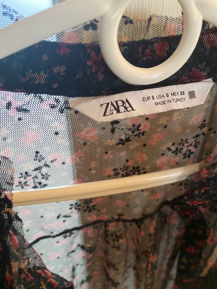 сорочка від ZARA