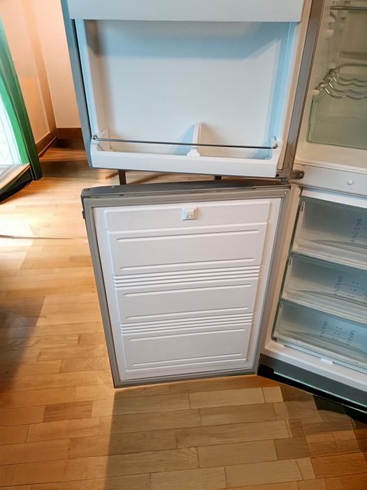 Lodówka Liebherr CNsl 3033