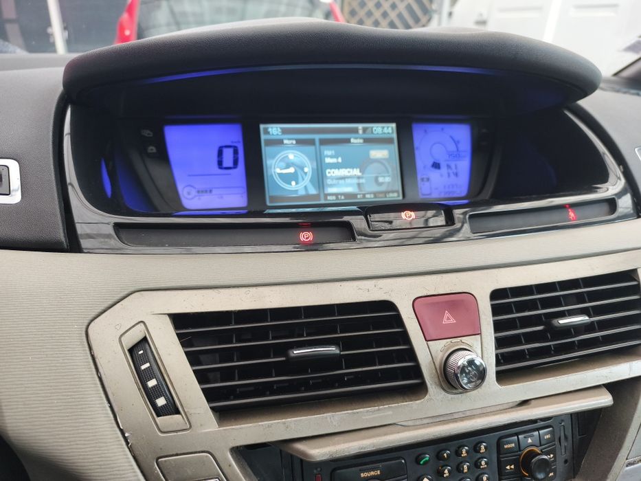 C4 2.0 HDI 138 CV  Grand Picasso 7L