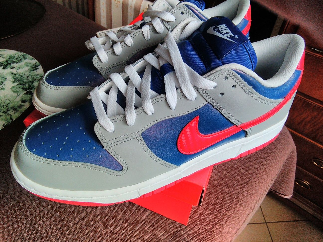 (r. Eur 44,5- 28,5 cm ) Nike Dunk Low Co.JP Samba CZ2667,-400
