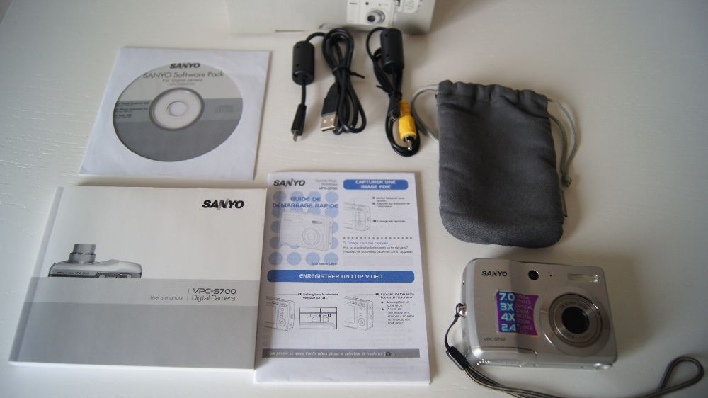 Máquina Fotográfica Digital Sanyo VPC-5700