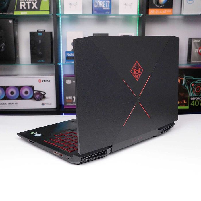 БВ Ігровий ноутбук HP OMEN 15-ce / Intel Core i5 / GTX 1050 2 ГБ