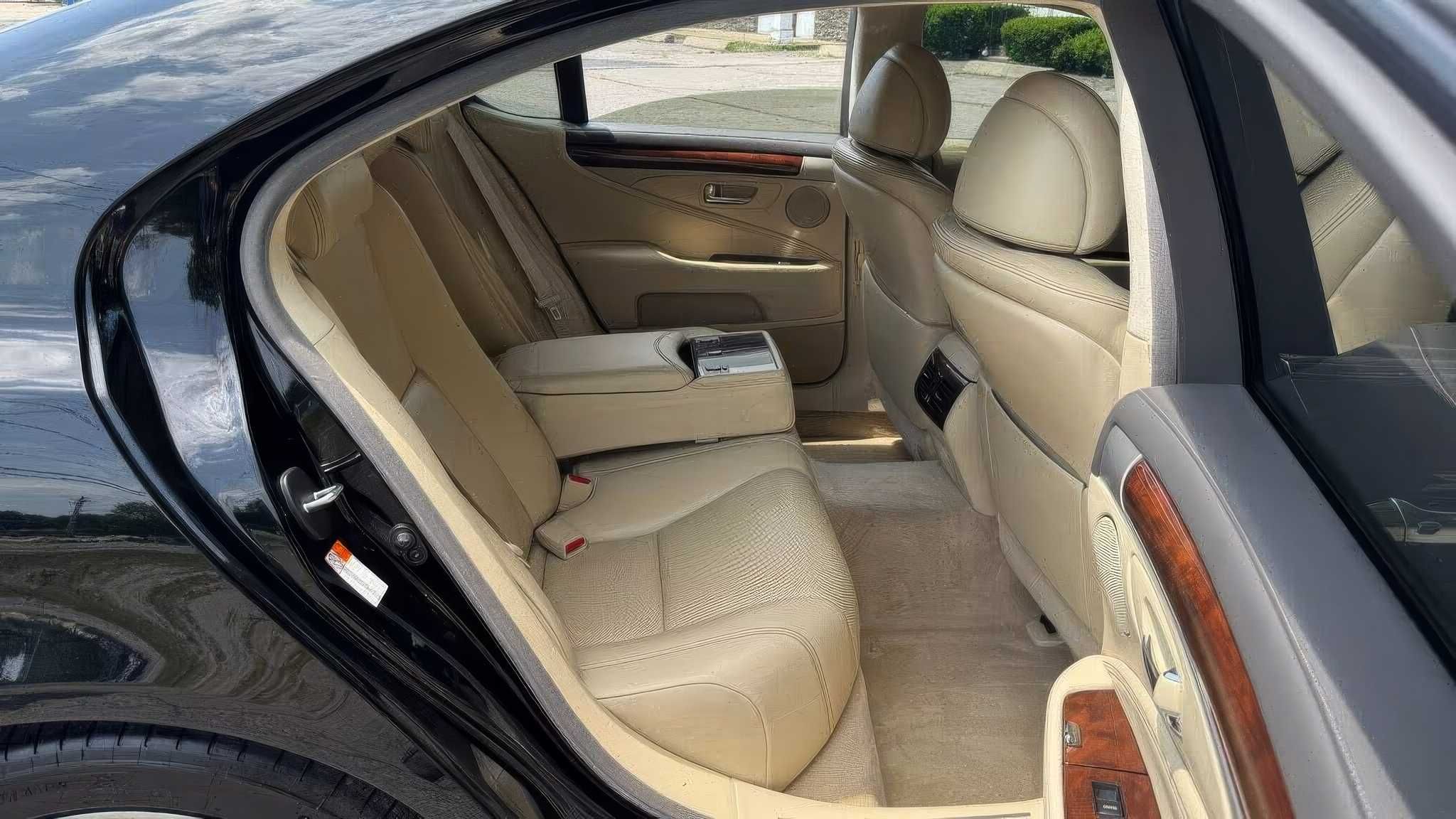 2015 Lexus LS 460