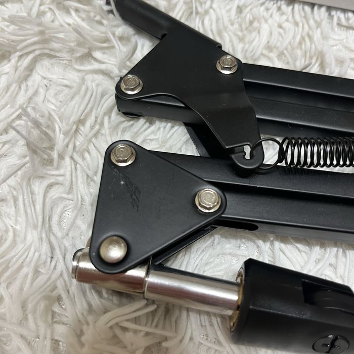 Mikrofon Behringen C1U w zestawie ze statywem i filtrem