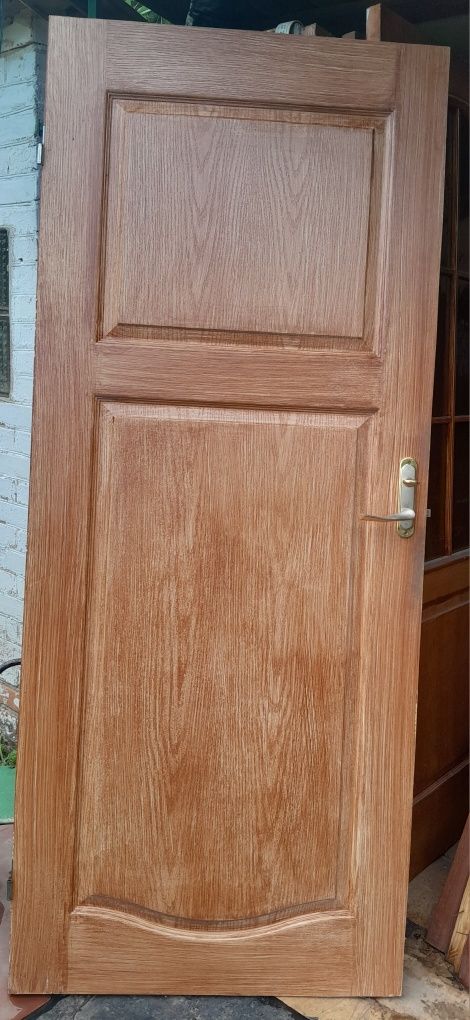 Продам міжкімнатні двері