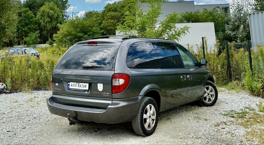 Chrysler Grand Voyager 2.5 CRD * 7-Osob * Klima * 2005 * Skóry * Hak