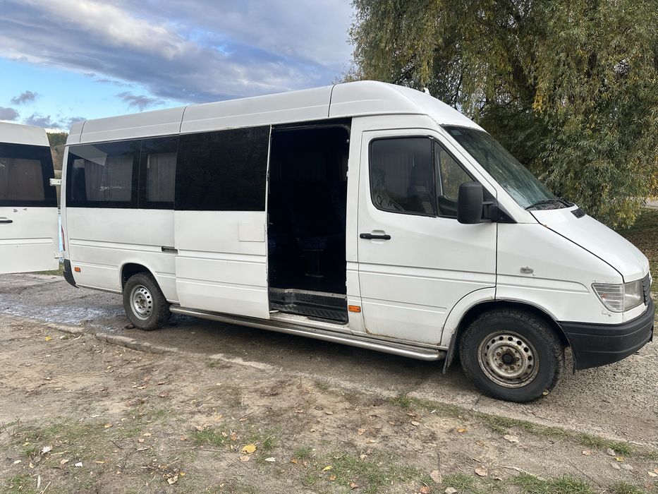 Mercedes-Benz Sprinter 312d. 19 місць