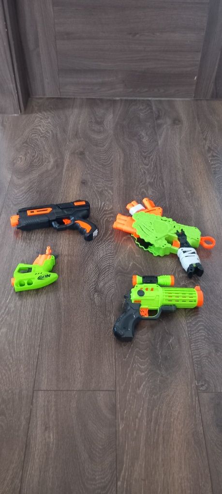 Pistolet Karabin Nerf - cena za całość 260