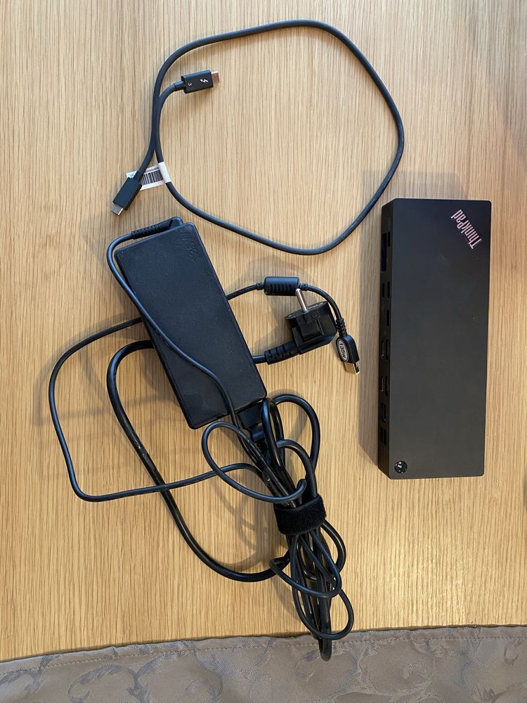 LeNovo Thinkpad DockingStation 135W