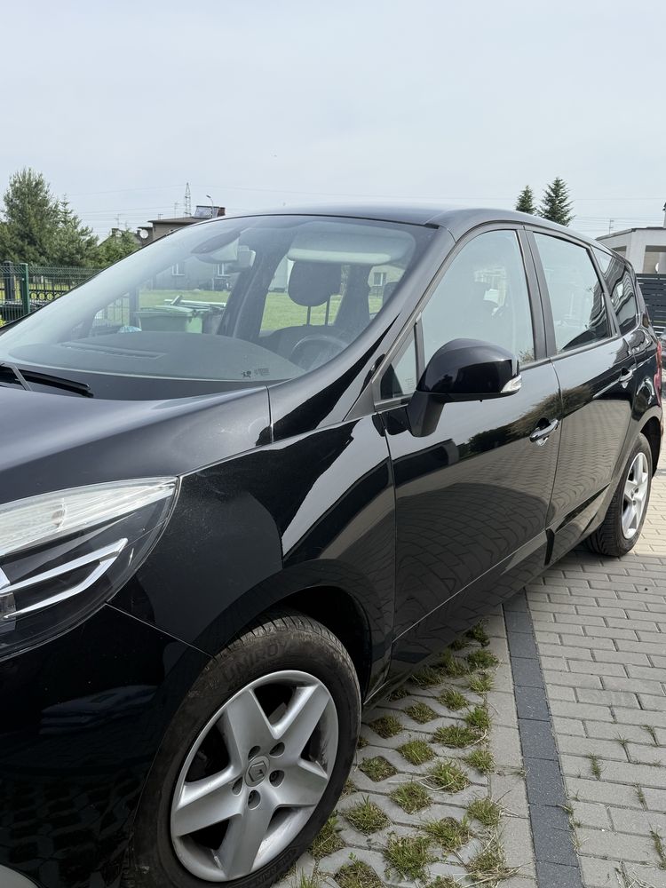 Renault Grand Scenic 1.5 dci  7 osobowy  Bezwypadkowy