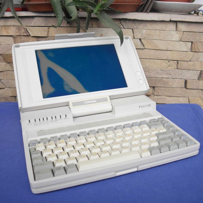 Ноутбук Toshiba T1200XE