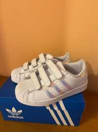 Продам оригінальні, шкіряні кросівки Adidas Superstar 30 розмір