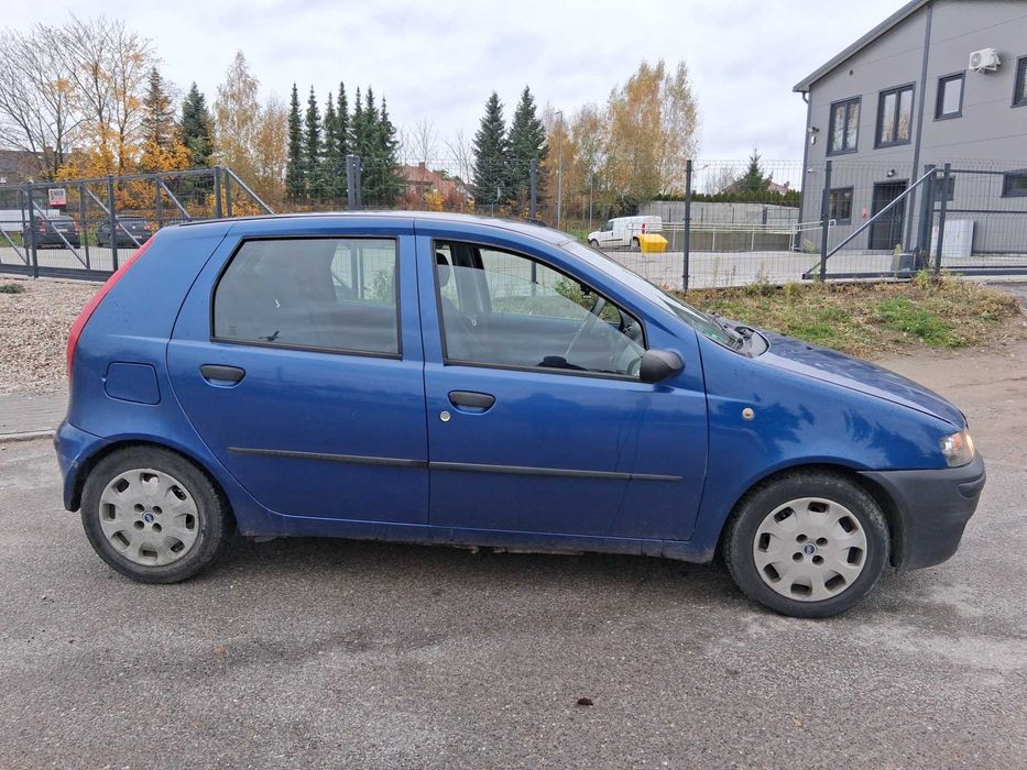 Fiat Punto, 2000 Rok, Tanio