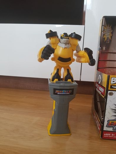Hasbro Transformers Battle Mastera Bumblebee