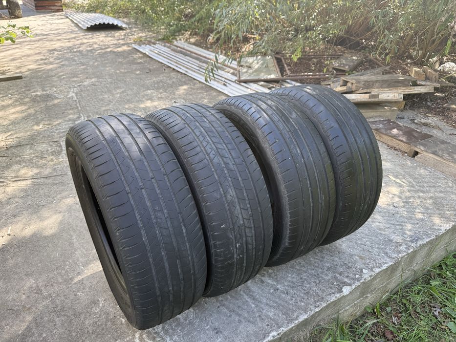 Продам резину 205\55R16