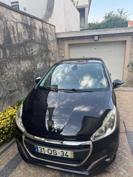 Peugeot 208 1.6 HDi / BlueHDi 75