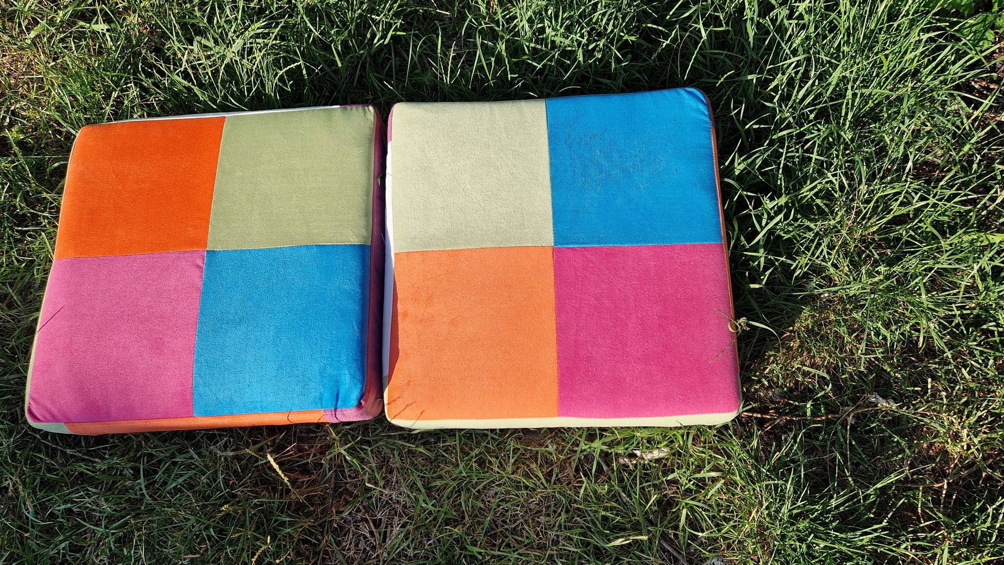 Kolorowe poduszki nowe 2 sztuki pufa meble ogrodowe ogród