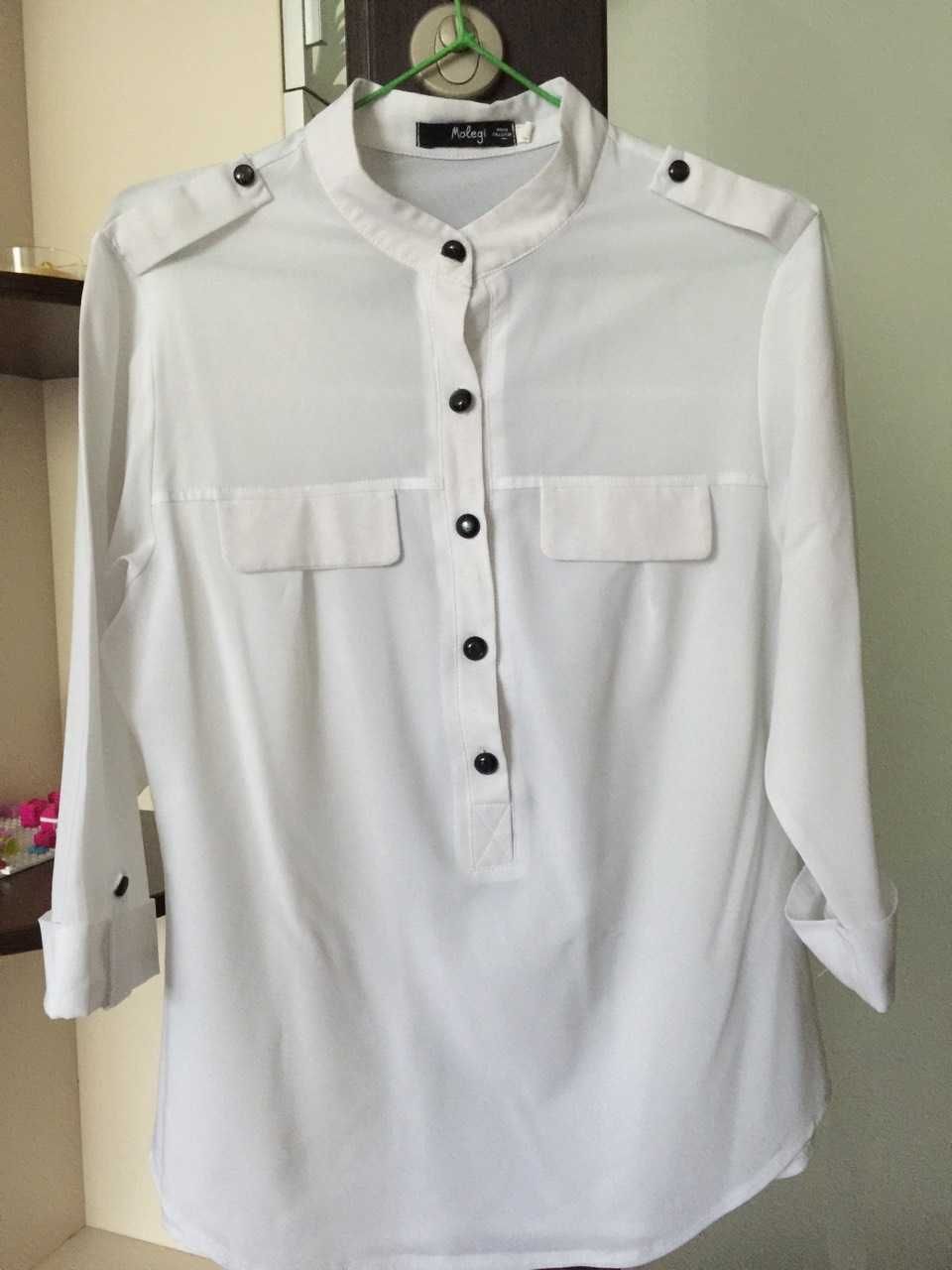 Блуза белая в идеальном состоянии
