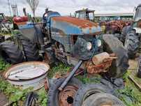 Trator New Holland TS110 para peças