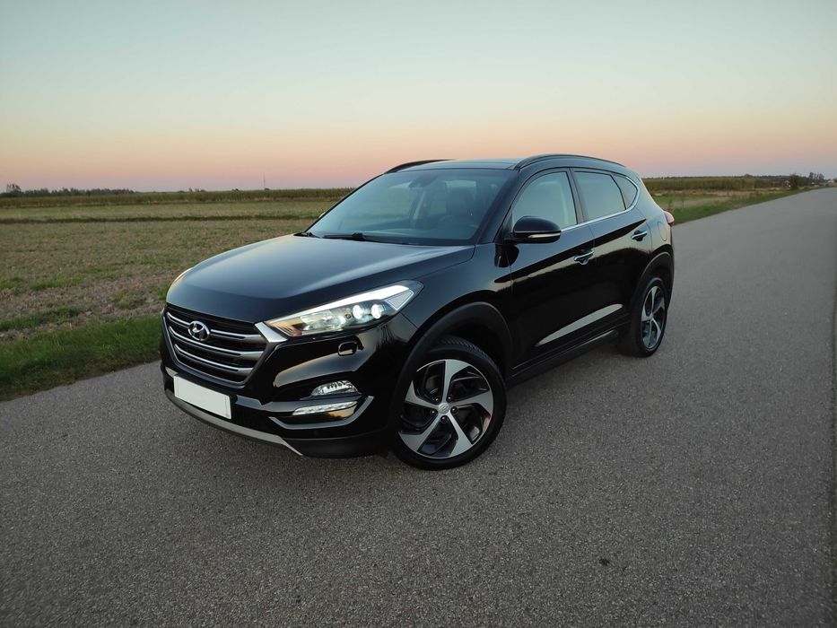 Hyundai Tucson**2,0CRDi**FULL opcja**Oryginalny lakier**LEDY**Panorama