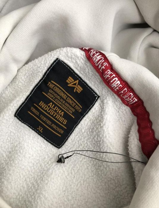 Худи Alpha industries