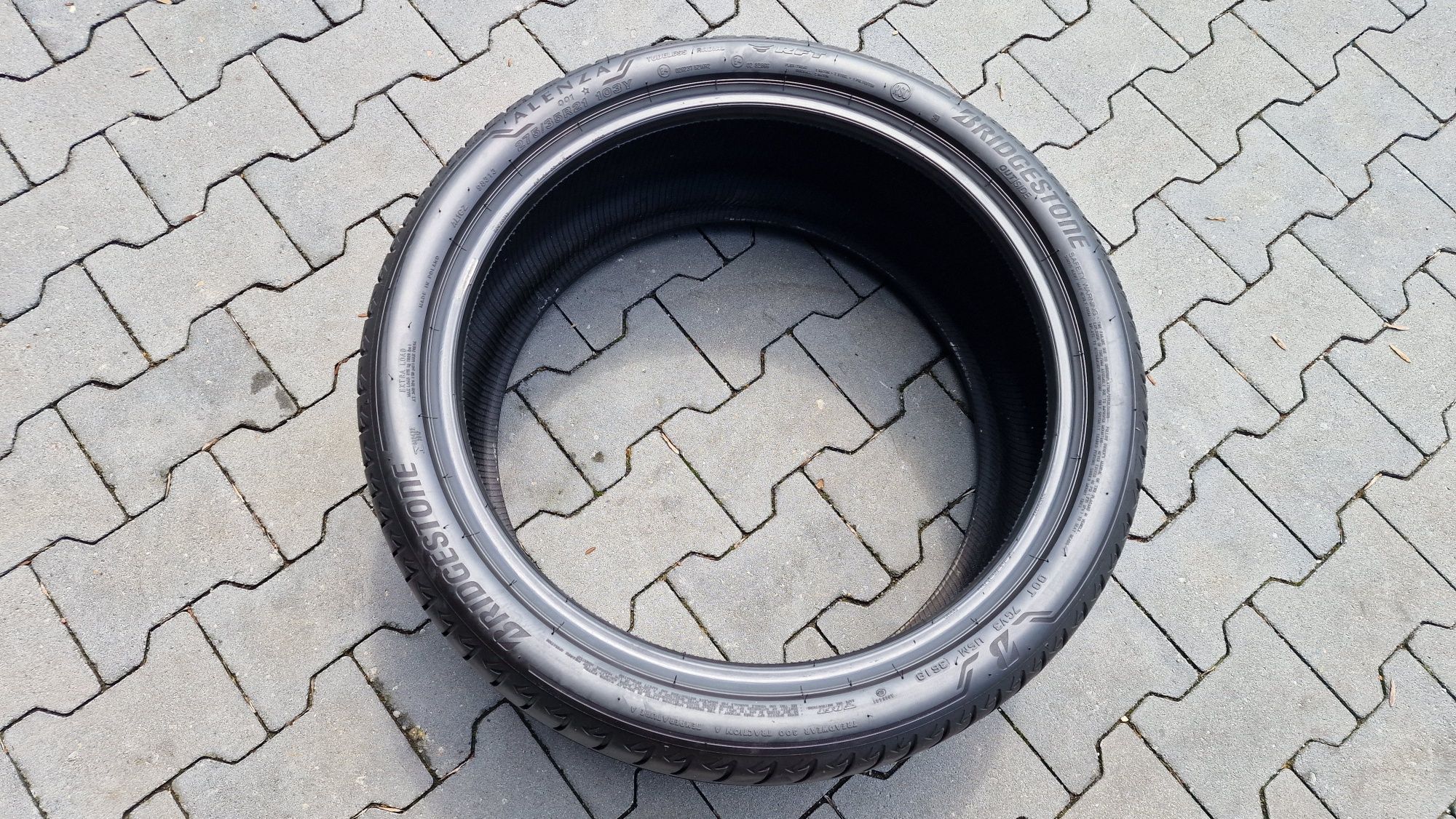 Opona Lenia Bridgestone Alenza 001 275/35 R21 103Y Rsc * BMW 3619