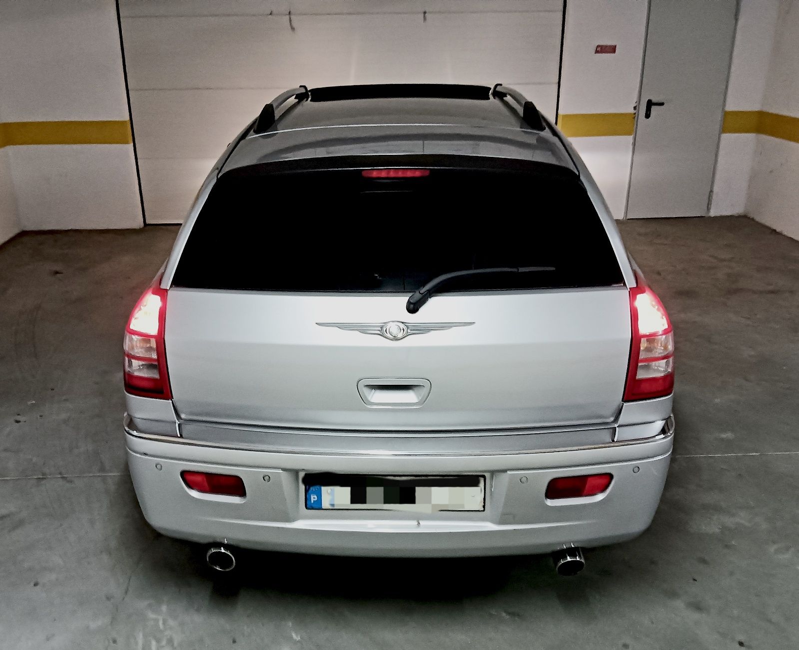 Chrysler 300c touring 3.0crd full full extras 2010