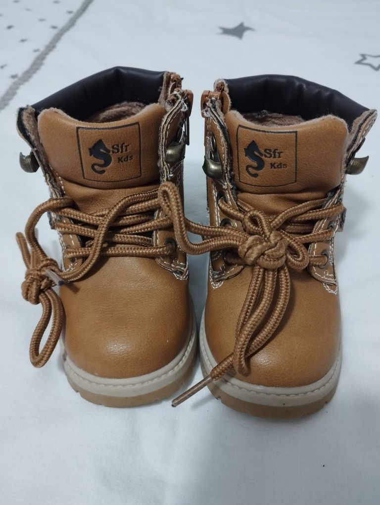 Botas bebé Sfera