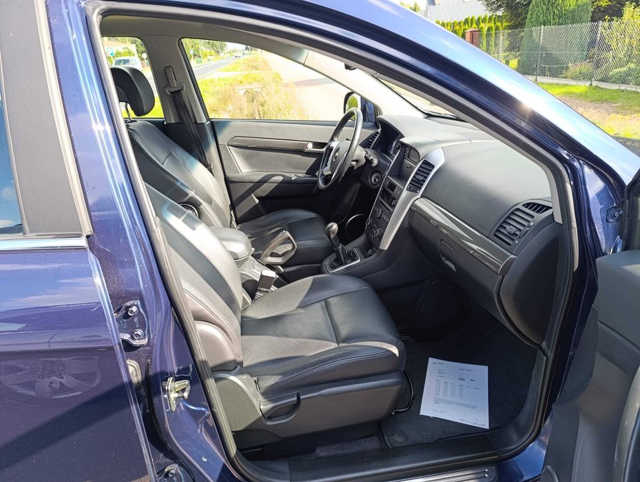 Captiva 2.4 Benzyna full opcja 4x4 mały przebieg (Nap) bardzo zadbany!