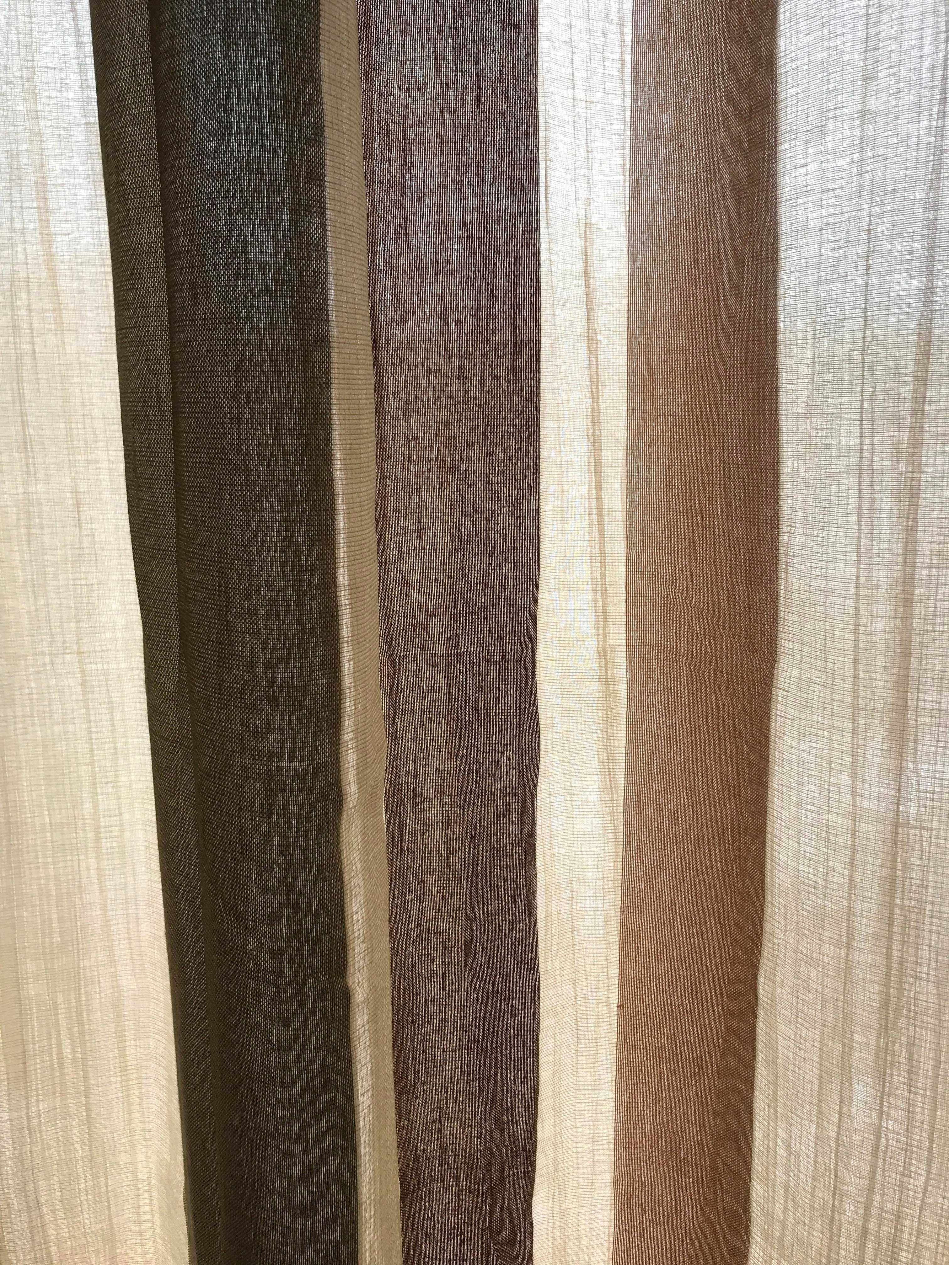 Conjunto de duas cortinas com duplo tecido