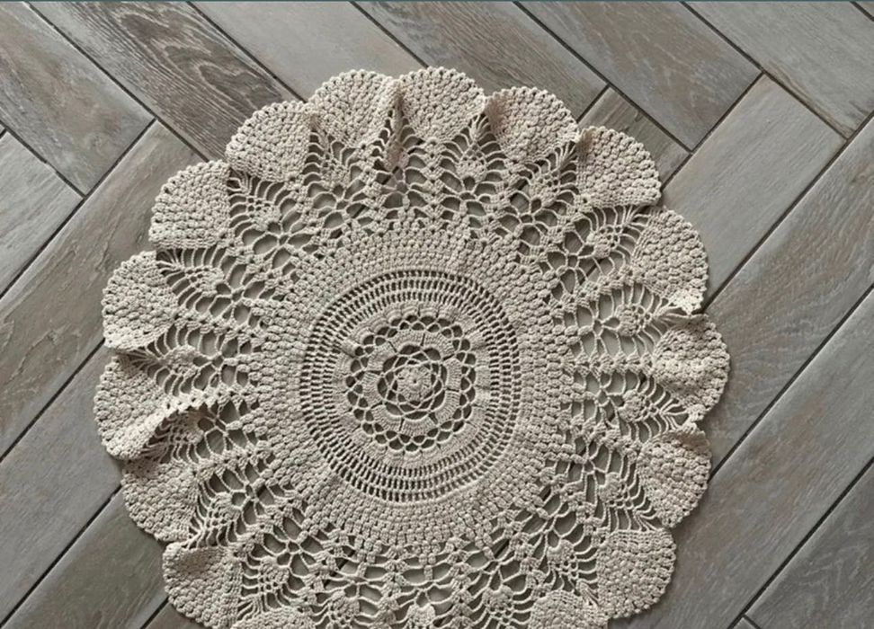 Serweta szydełko - falbanka śr.75