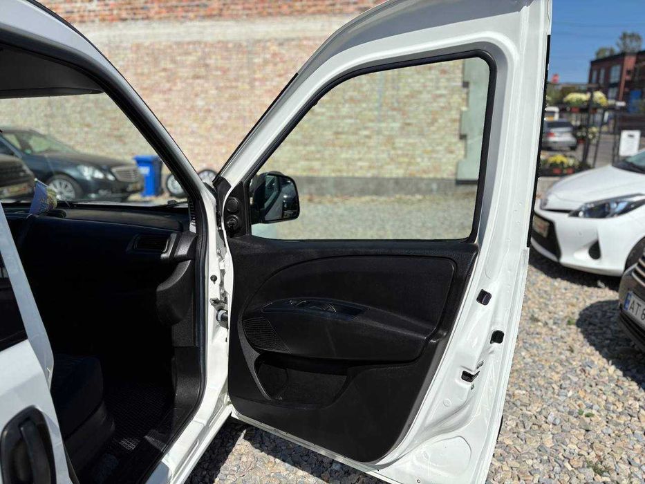 Opel Combo 2012 1.4 л. бензин.Оригінальний пасажир.