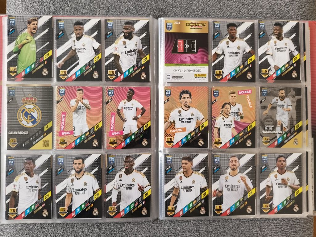 Album Panini FiFA 365 ADRENALYN - 346 kart