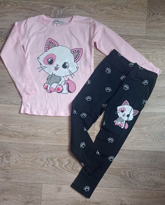 Komplet 116-122 bluzka i legi