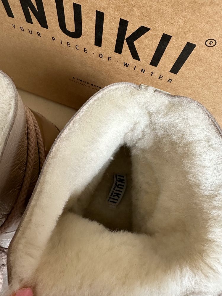 Beżowe buty śniegowce Inuikii Gloss Low begie rozmiar 37
