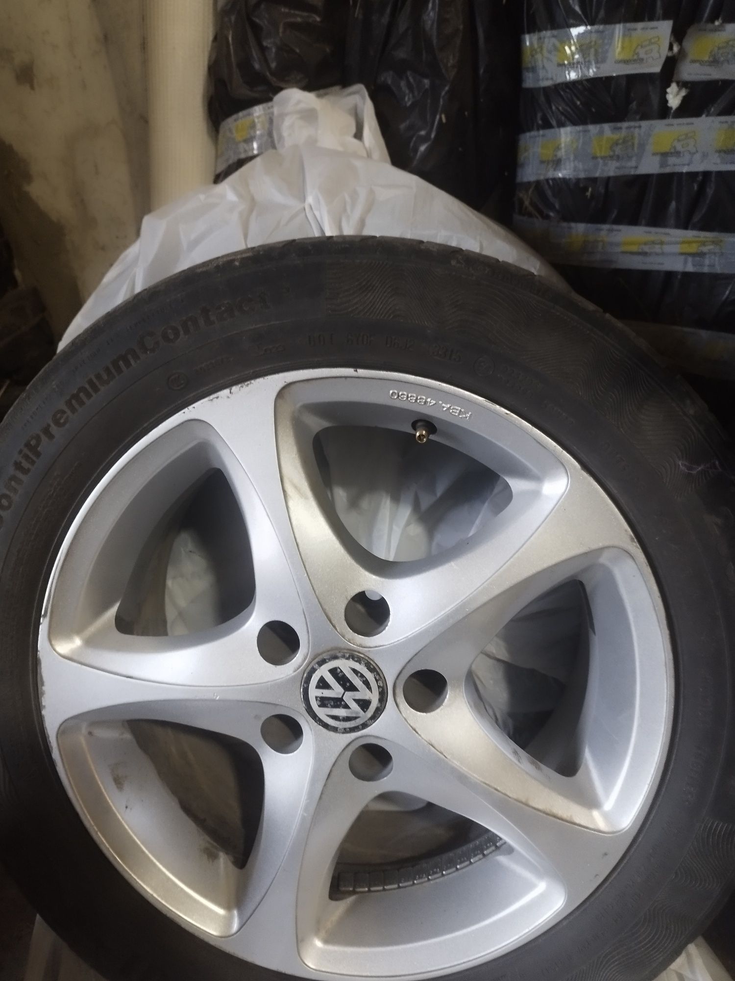 Продам титани R16