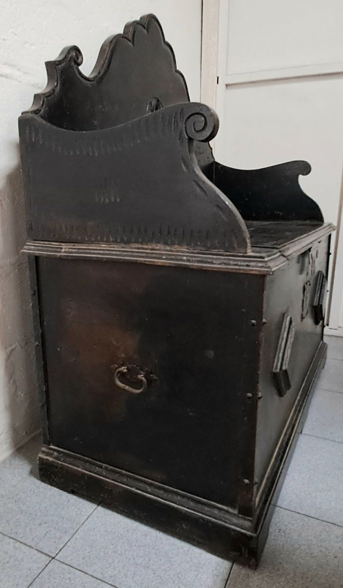 Arca/ Baú antigo